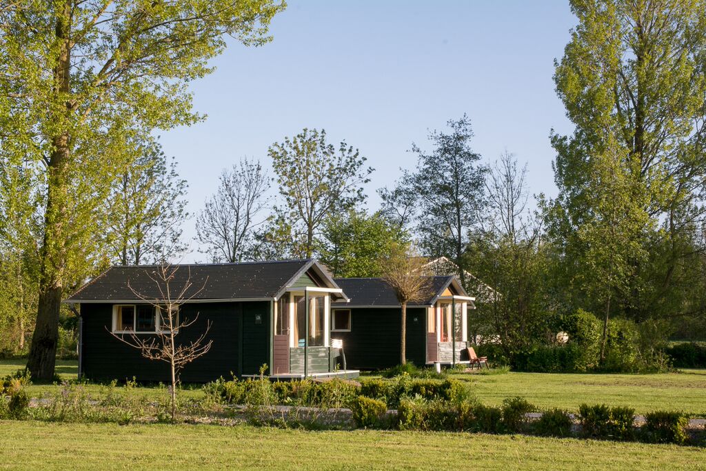 Trekkershutje 4-persoons (op Boetiekpark de Kas, Scherpenzeel, Friesland)